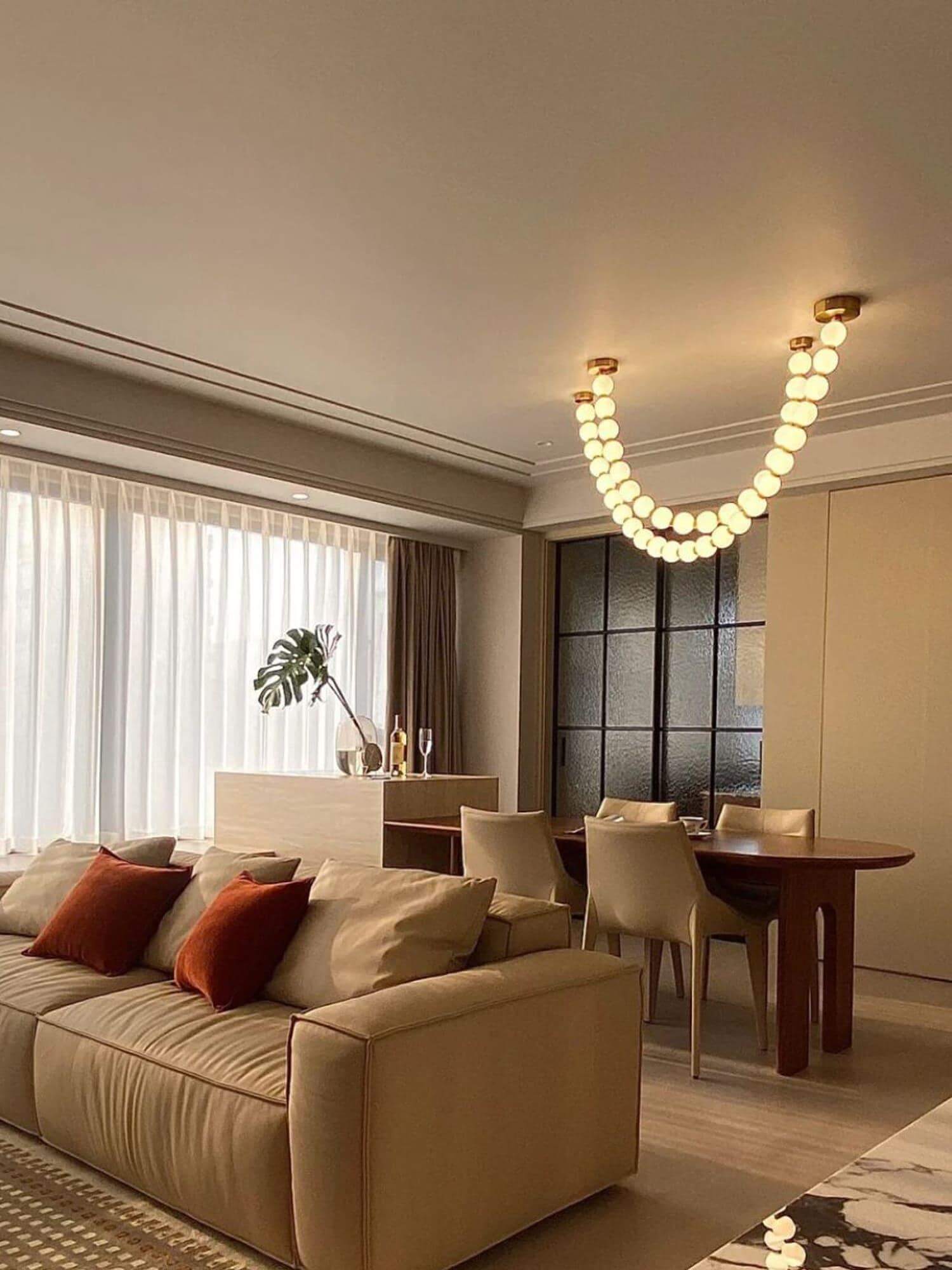 Ploura - Pearl Chandelier