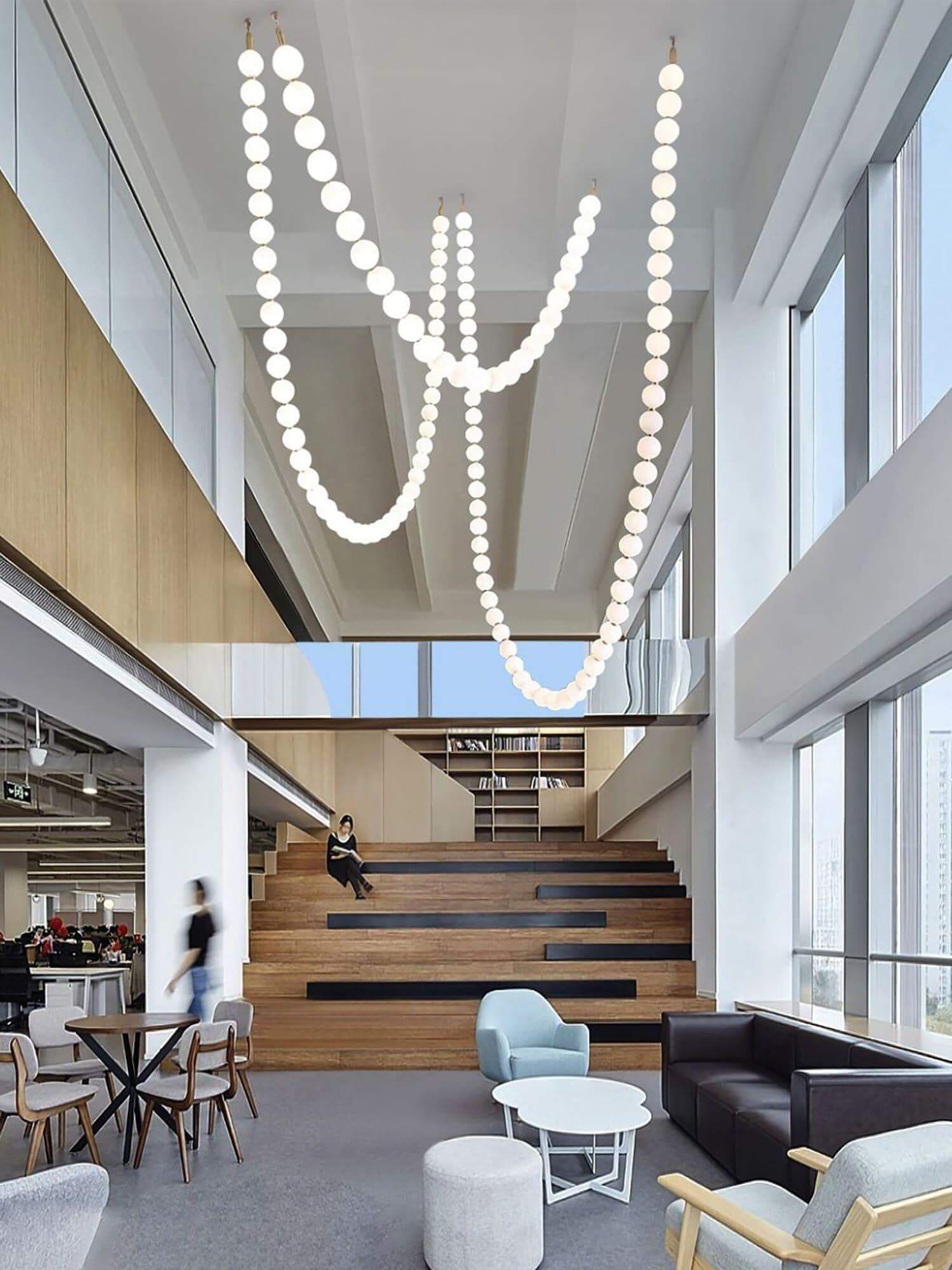 Ploura - Pearl Chandelier