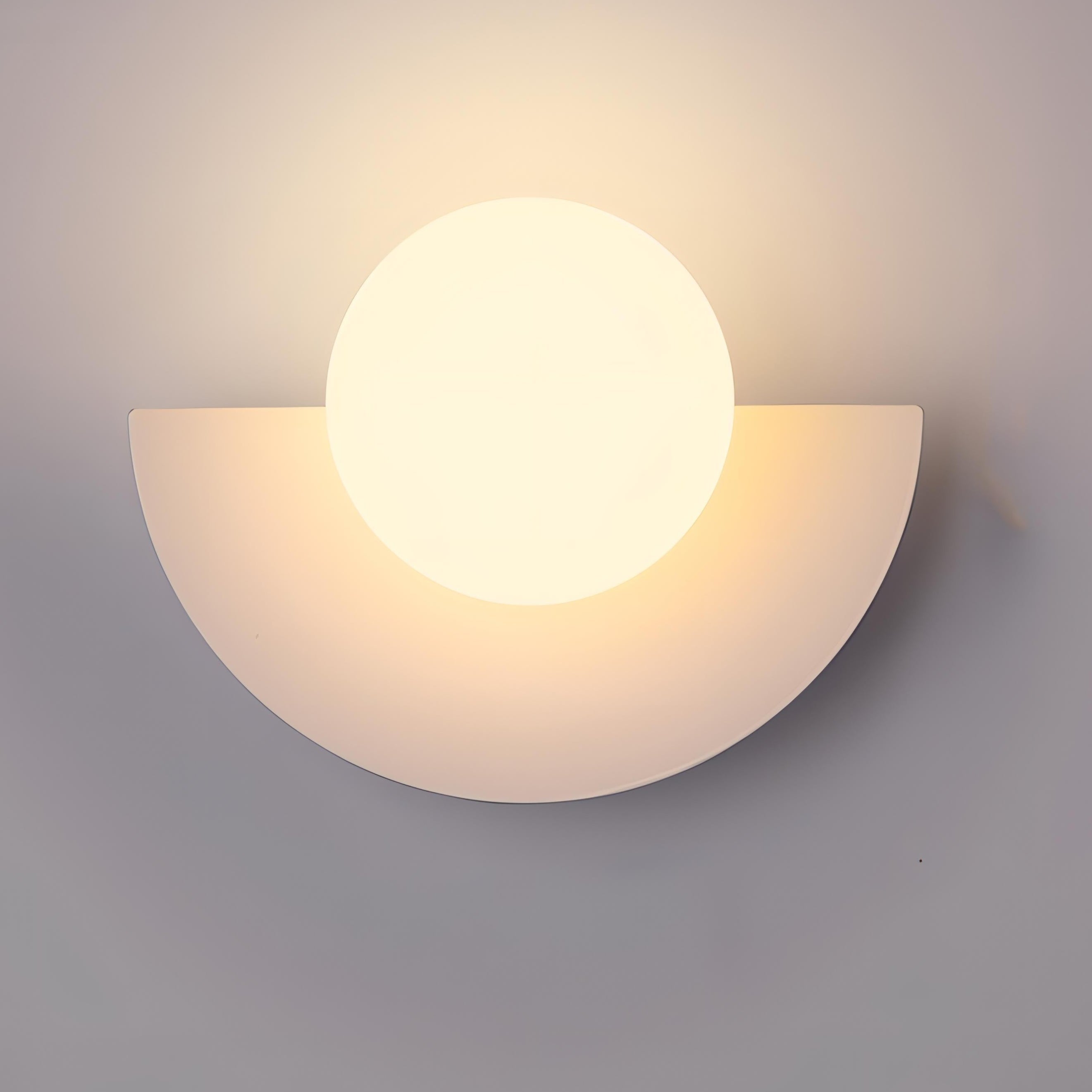 Naorena – Lampada da Parete a Semicerchio con Paralume Rotondo