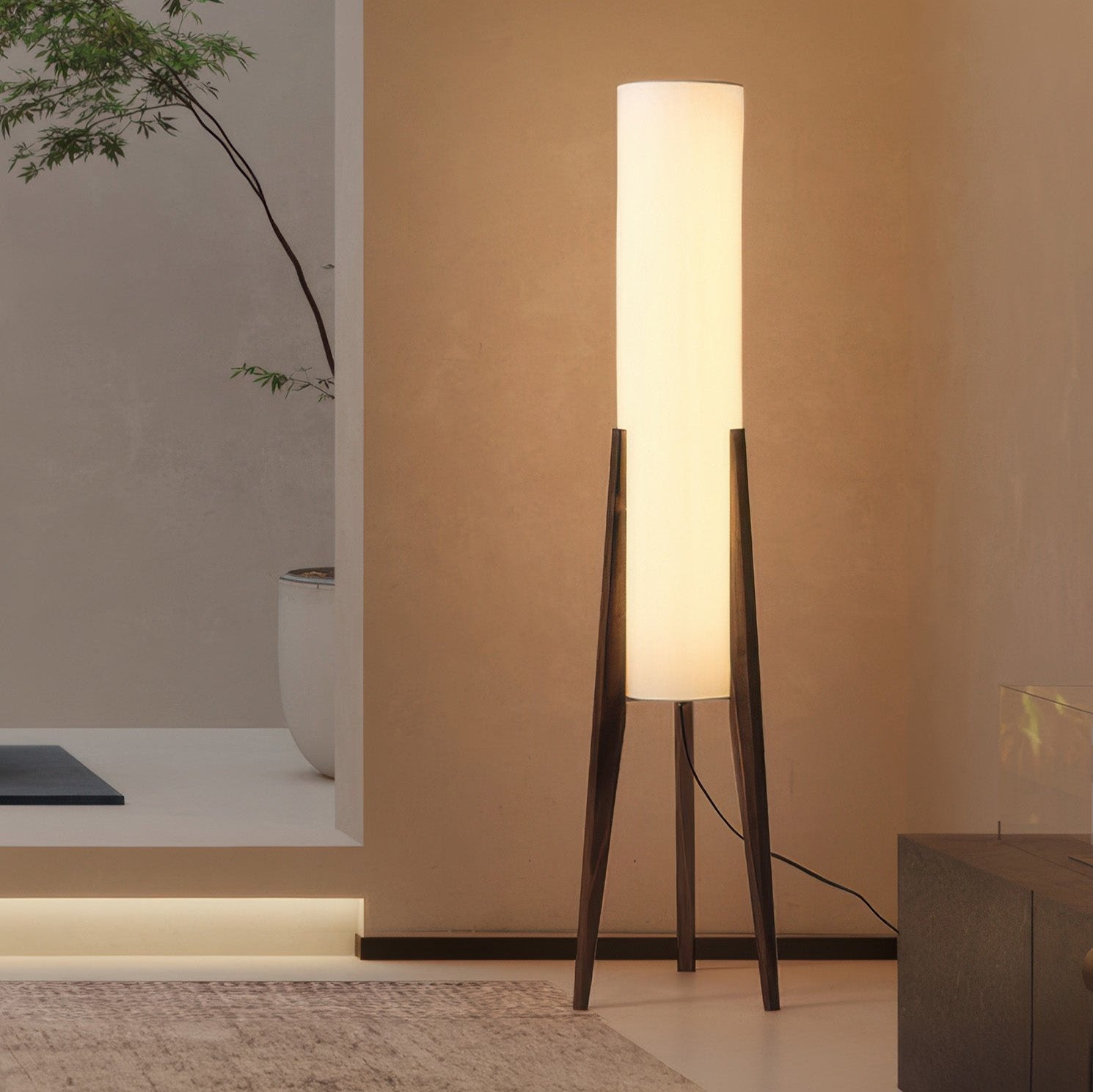 Orvane - Stolní lampa z masivního ořechového dřeva