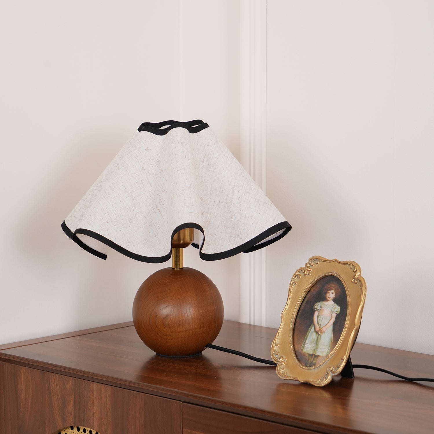 Mirelle - Lampada da tavolo con paralume in tessuto Wave Crest